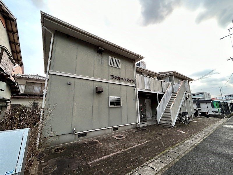 ファミールハイツの外観画像