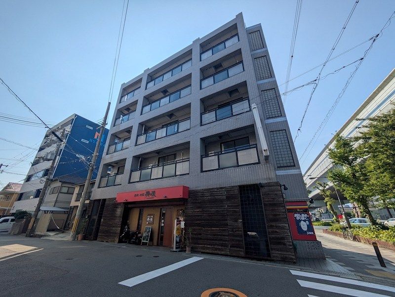 ベルフィーユNARUOの外観画像