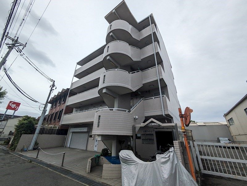 大岸ハイツの外観画像