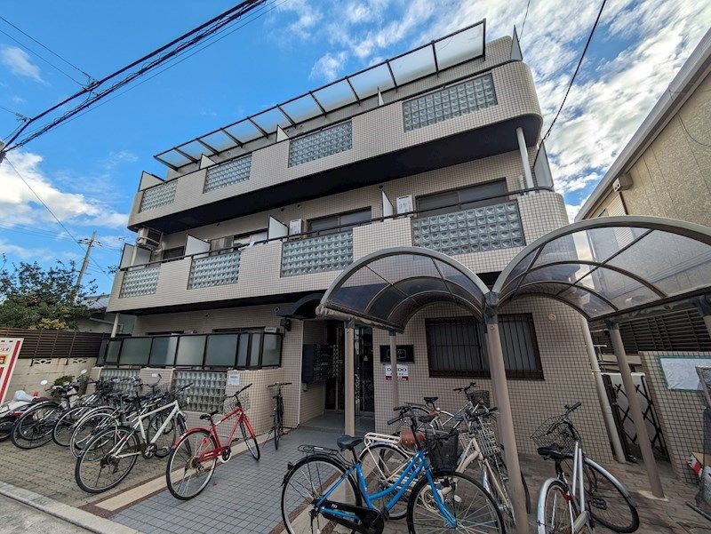 ロイヤルメゾン塚口13の外観画像