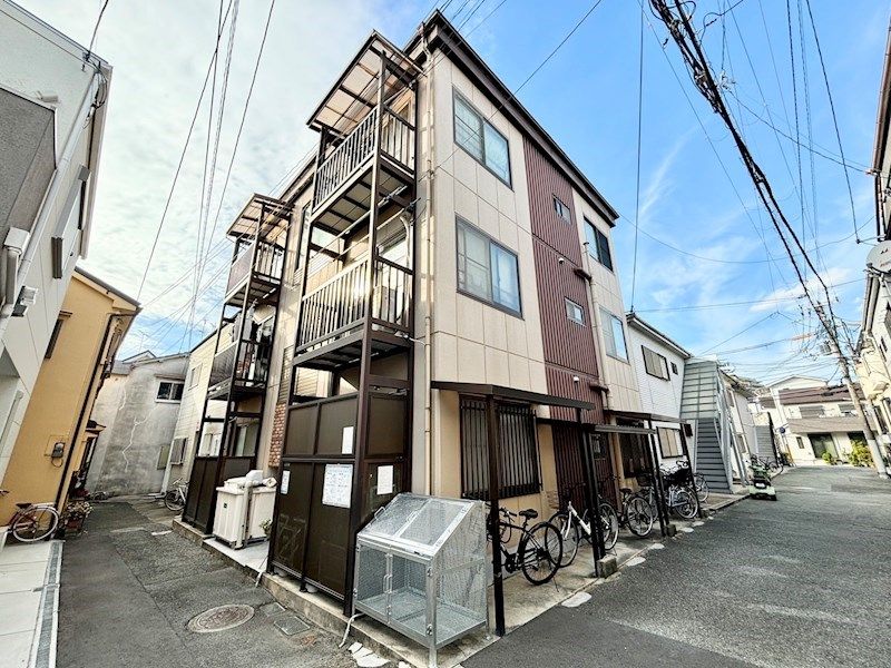 メゾンAYの外観画像
