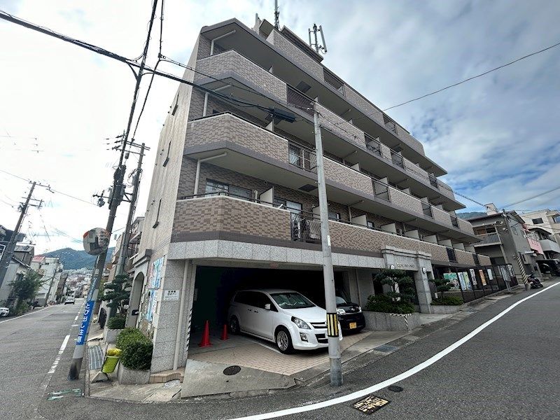 ワコーレ六甲アーベインの外観画像