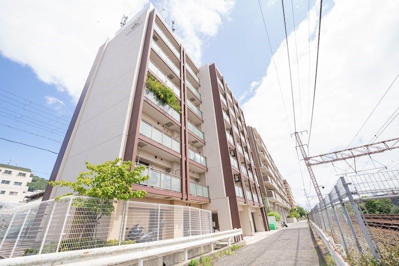 アルファレガロ甲南山手の外観画像