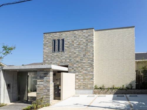 セリシール高羽 北館の外観画像