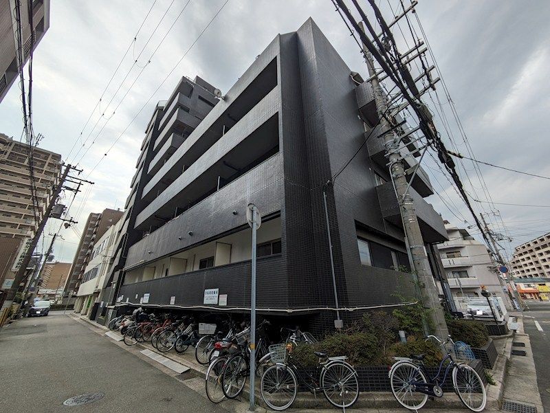 シロハイヌ尼崎の外観画像