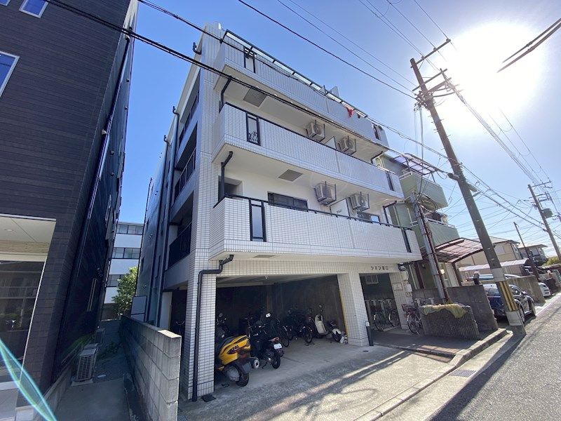 シオン塚口の外観画像