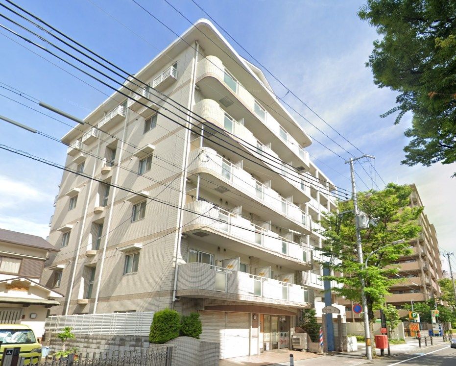 サングローリーの外観画像