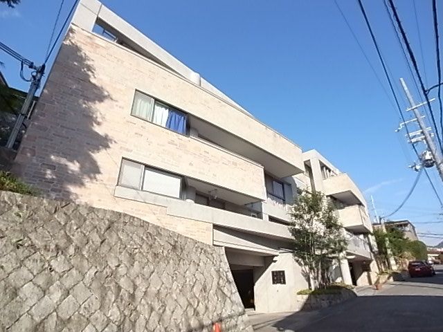 グランパレ苦楽園 北棟の外観画像