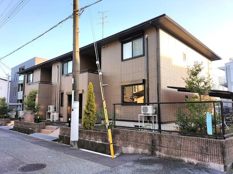 パインズ甲子園の外観画像