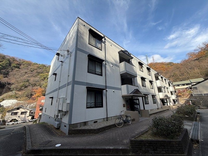 イーストヒルズ平野の外観画像