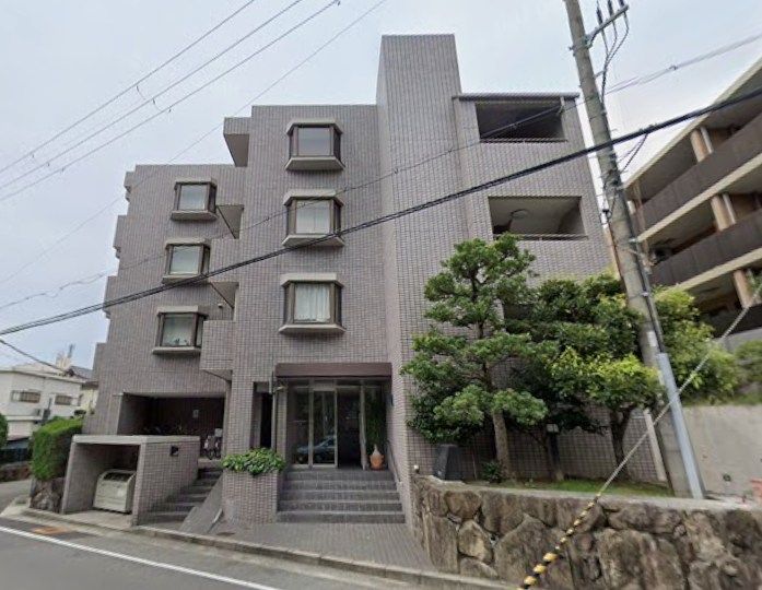 ヒューマンズ甲子園口の外観画像