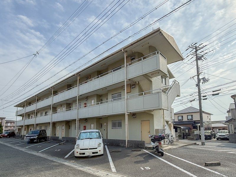 ハイフラット静徳の外観画像