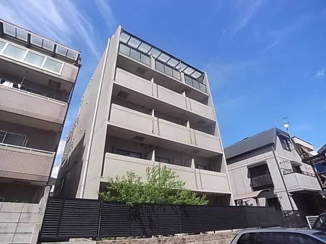ジェヌイン本山の外観画像