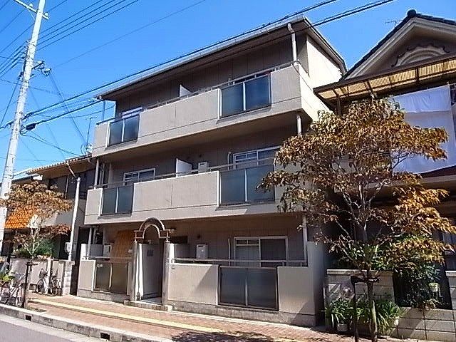 プチ・シェ・モアの外観画像