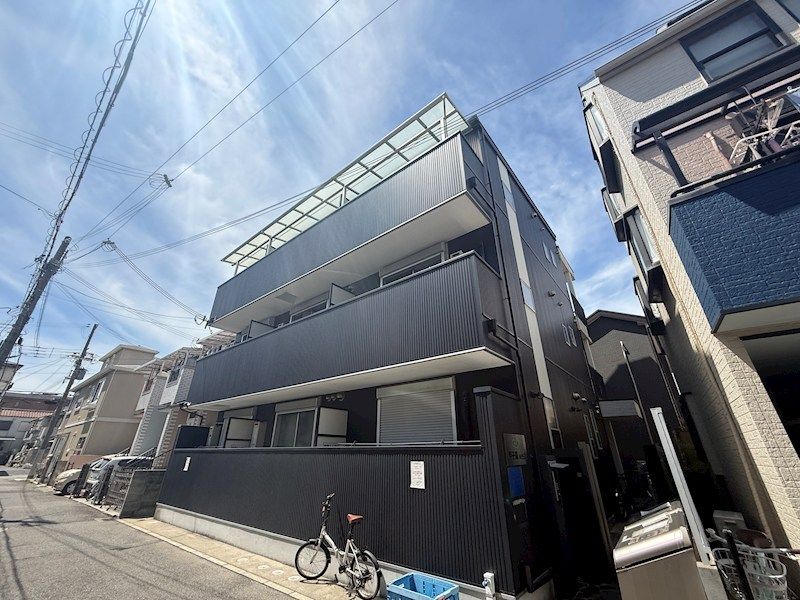 COLABO甲子園WESTの外観画像