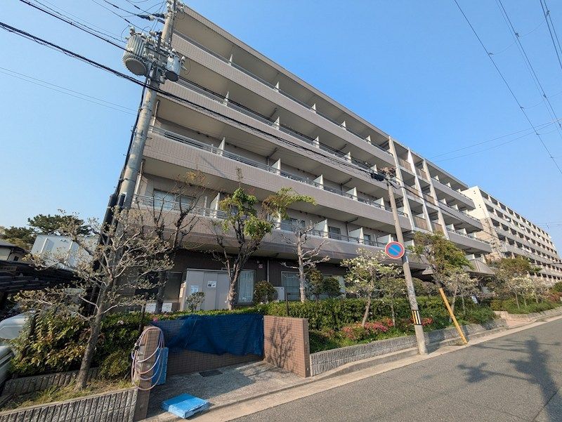 レジェンダリー武庫川の外観画像