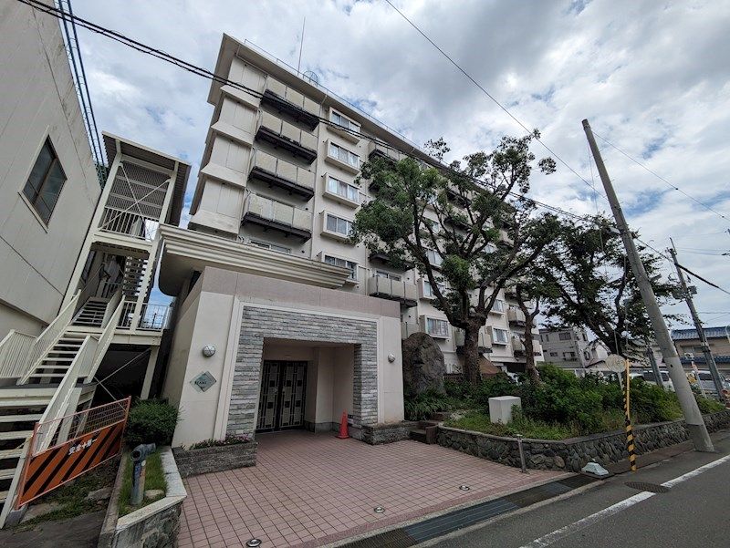 FOREST COURT ITAMIの外観画像
