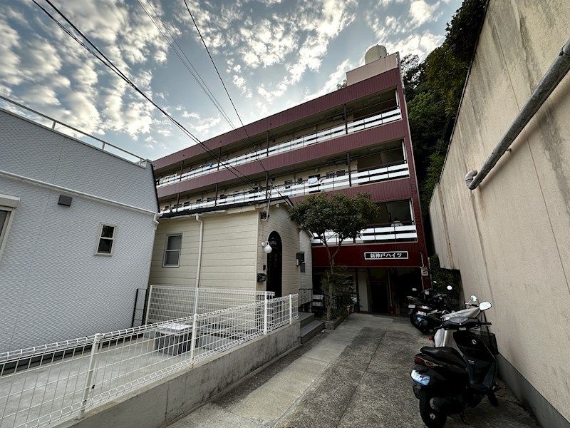 新神戸ハイツの外観画像