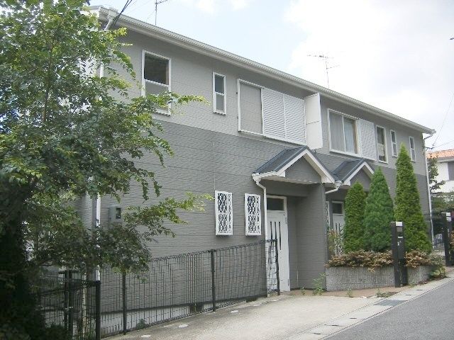 山芦屋町テラスハウスの外観画像