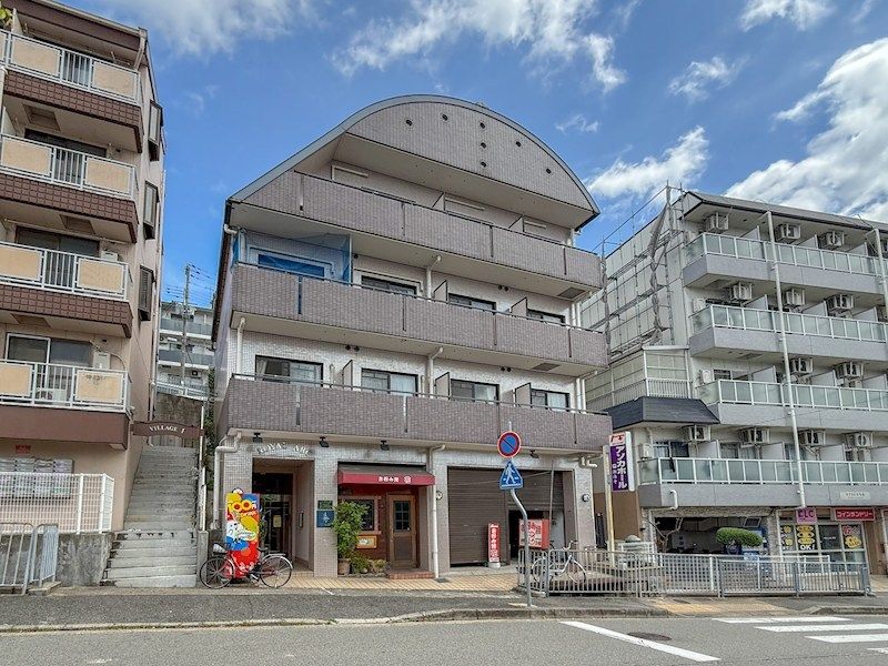 ロイヤルアークの外観画像