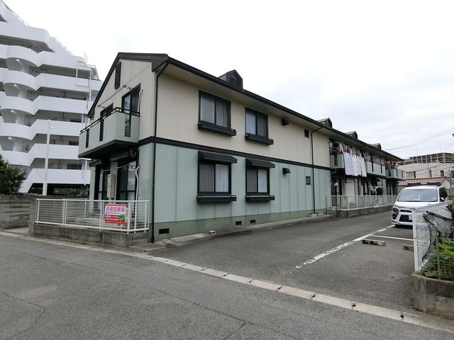 クレール名谷の外観画像