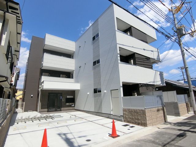 ワコーレヴィータ垂水坂上4丁目の外観画像