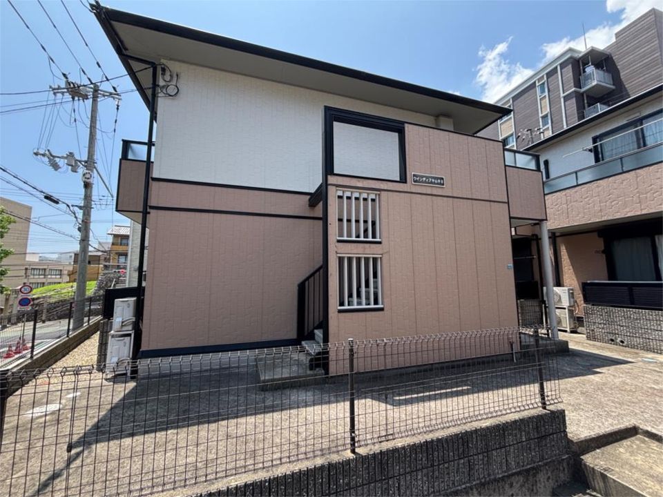ウインデイア中山手 Bの外観画像