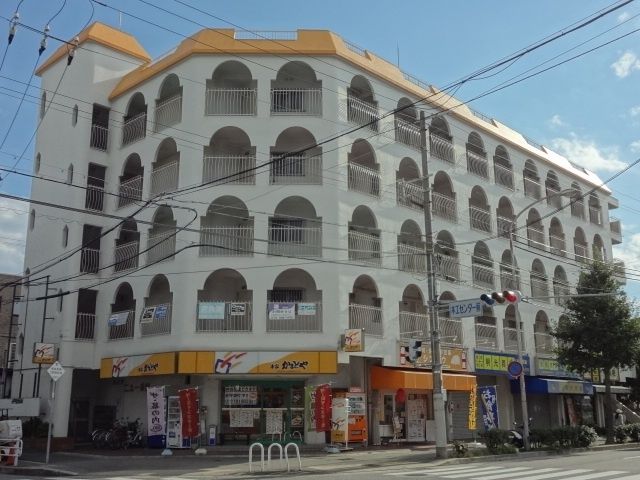 ハイツニュー多聞の外観画像