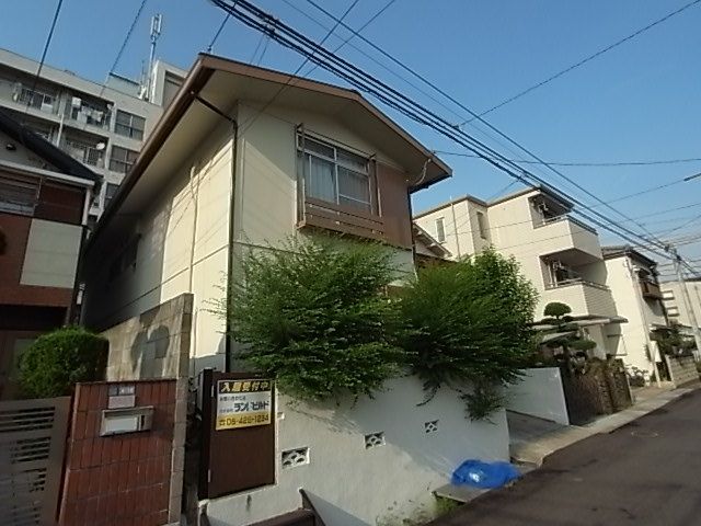 上野コーポの外観画像