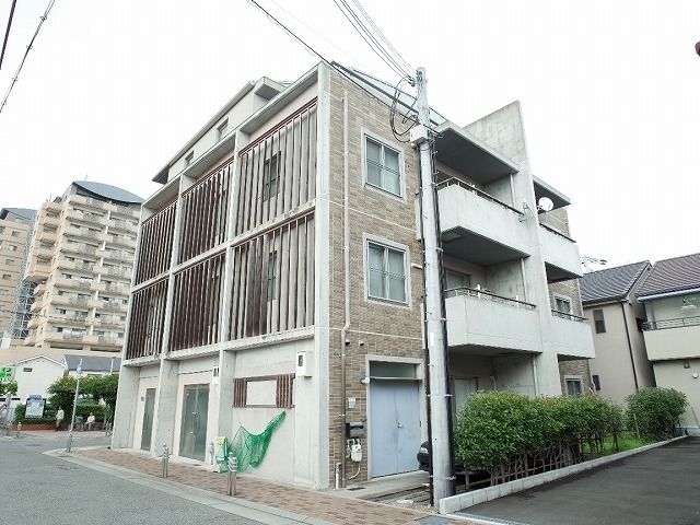 22番館の外観画像