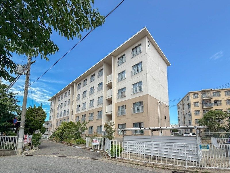 伊川谷 2号棟の外観画像