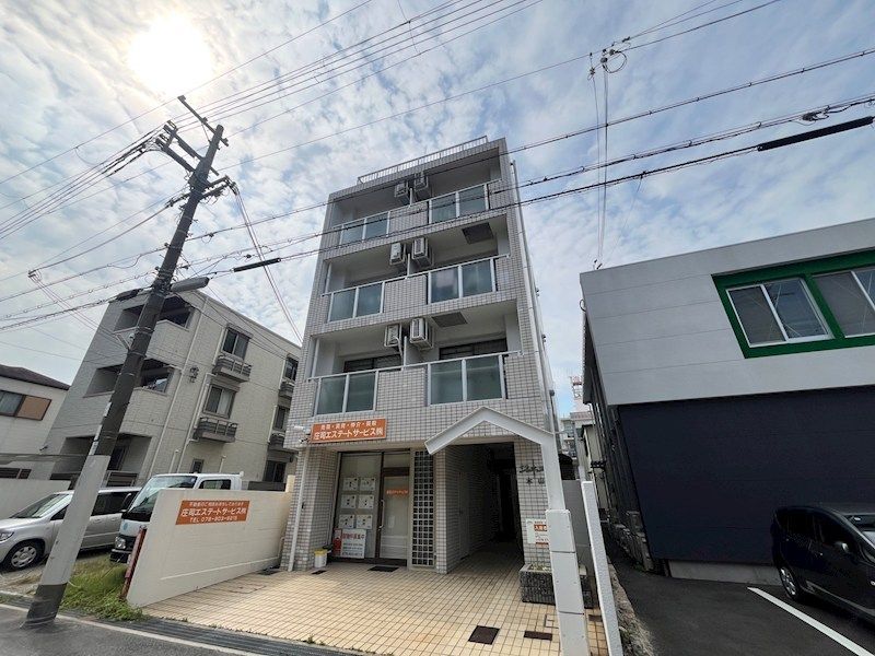 ジュネス本山の外観画像