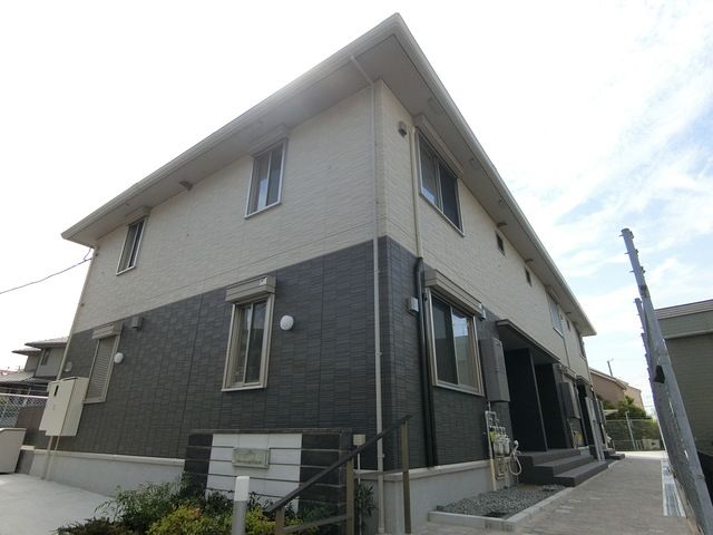 セルヴィス デ エスプリの外観画像