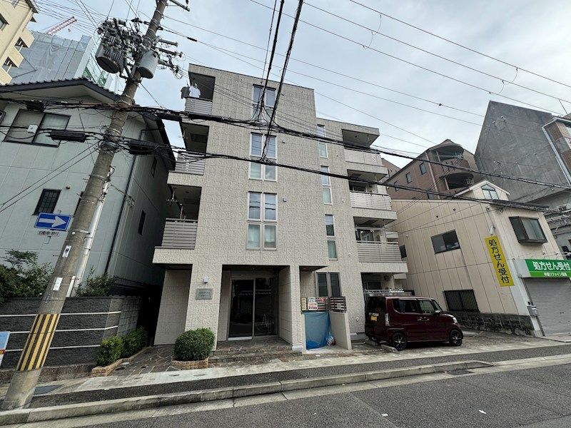 コウベアーバンの外観画像