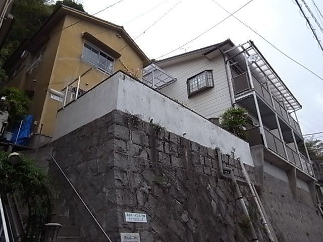 城の下ハイツA棟の外観画像