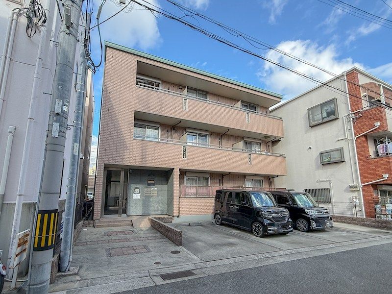 アビエスフィルマの外観画像