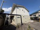 リビング西山町の外観画像