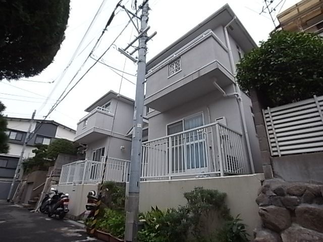 ストークハイツマヤの外観画像