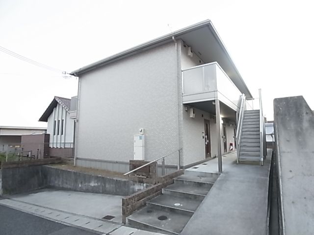 アクイラ伊川谷の外観画像
