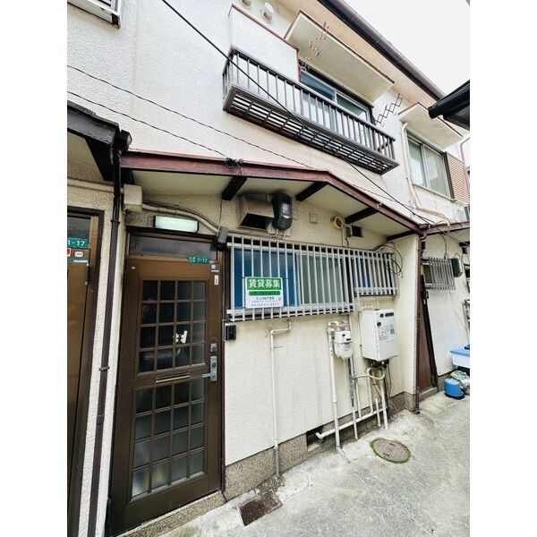 伊丹市山田3丁目テラスハウスの外観画像