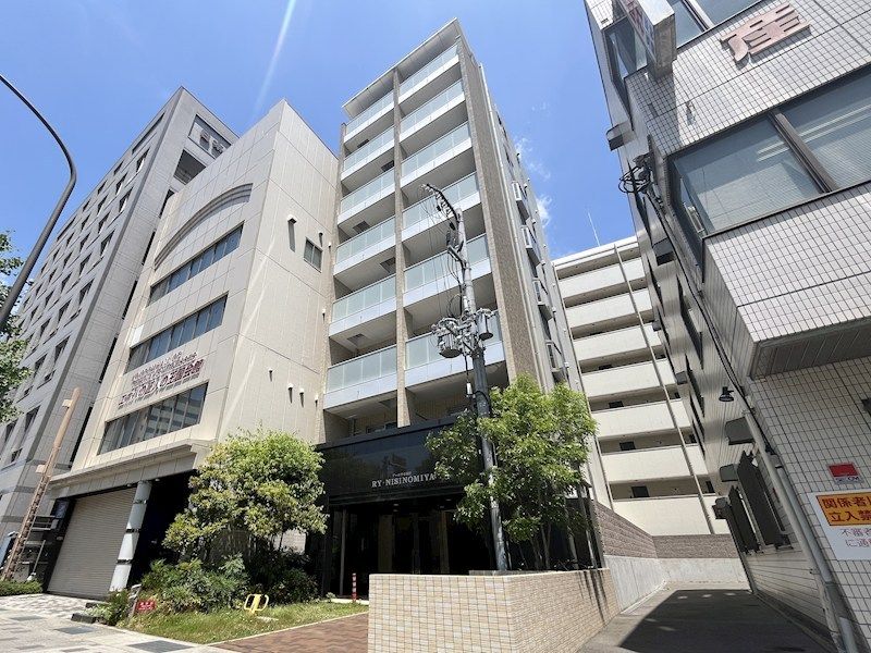 アールワイ西宮の外観画像