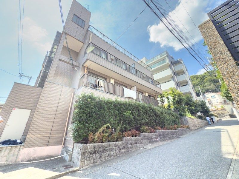 ロイヤルコート山本通の外観画像