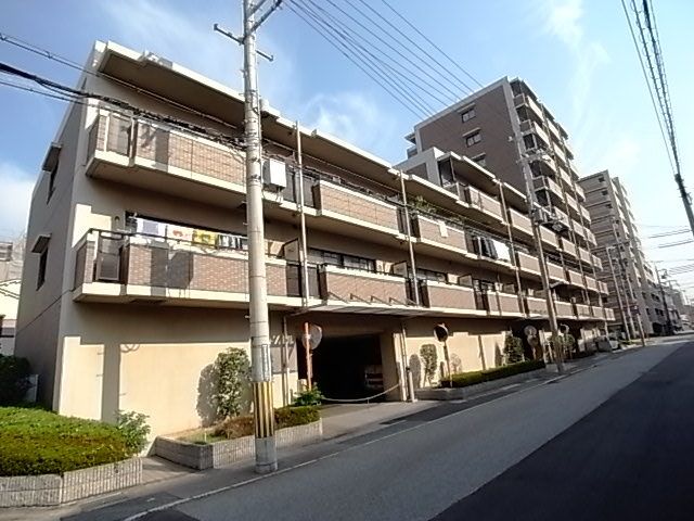 大黒ロイヤルハイツの外観画像
