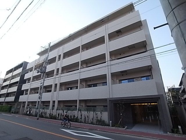 ラ テール南塚口の外観画像