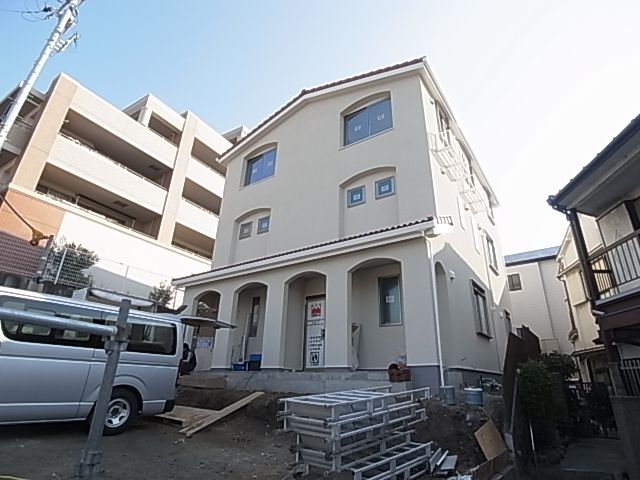 CASA FAMILIARの外観画像