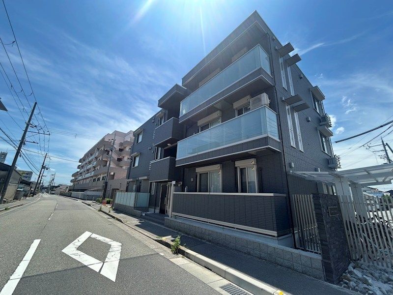 シャルムソレイユ1番館の外観画像