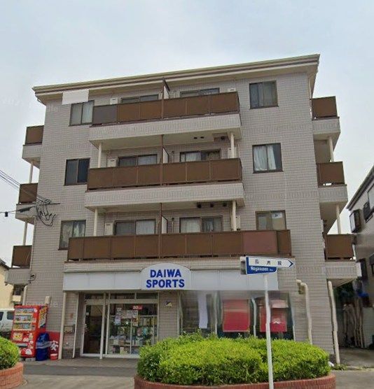 シャイニーキューブ次屋の外観画像