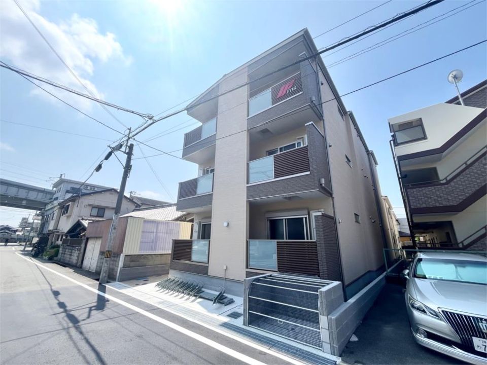 F ASECIA UPISの外観画像