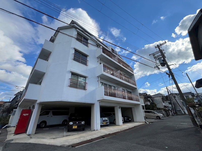 シャトレイユの外観画像