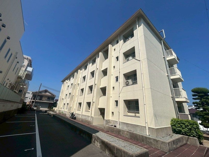 パールハイツの外観画像